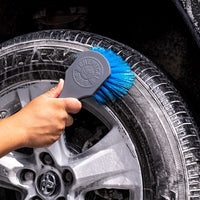 BIG BLUE STIFFY HEAVY DUTY TIRE BRUSH